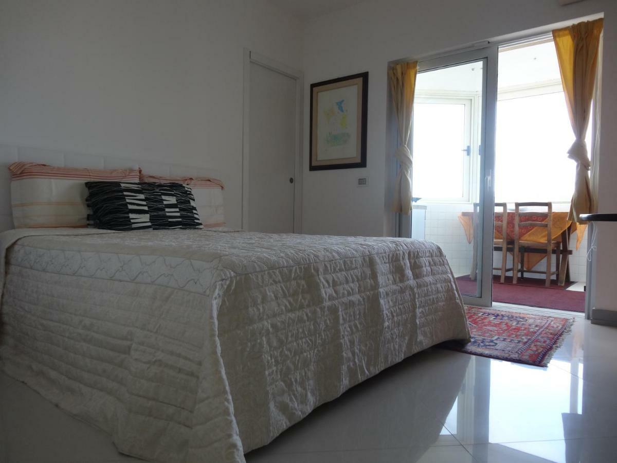Hotel La Casa Di Gioconda Olbia Zewnętrze zdjęcie