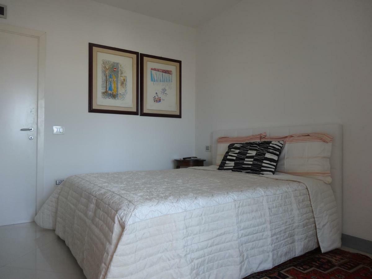 Hotel La Casa Di Gioconda Olbia Zewnętrze zdjęcie
